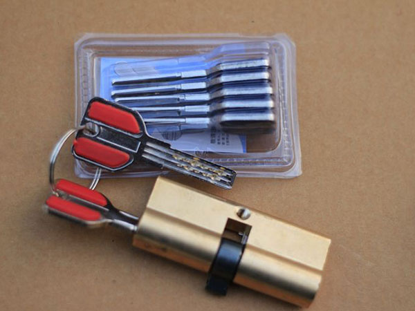 利州24小时上门开锁公司